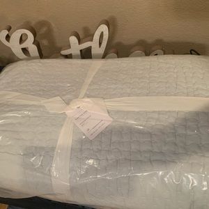 Pottery Barn Pickstitch quilt